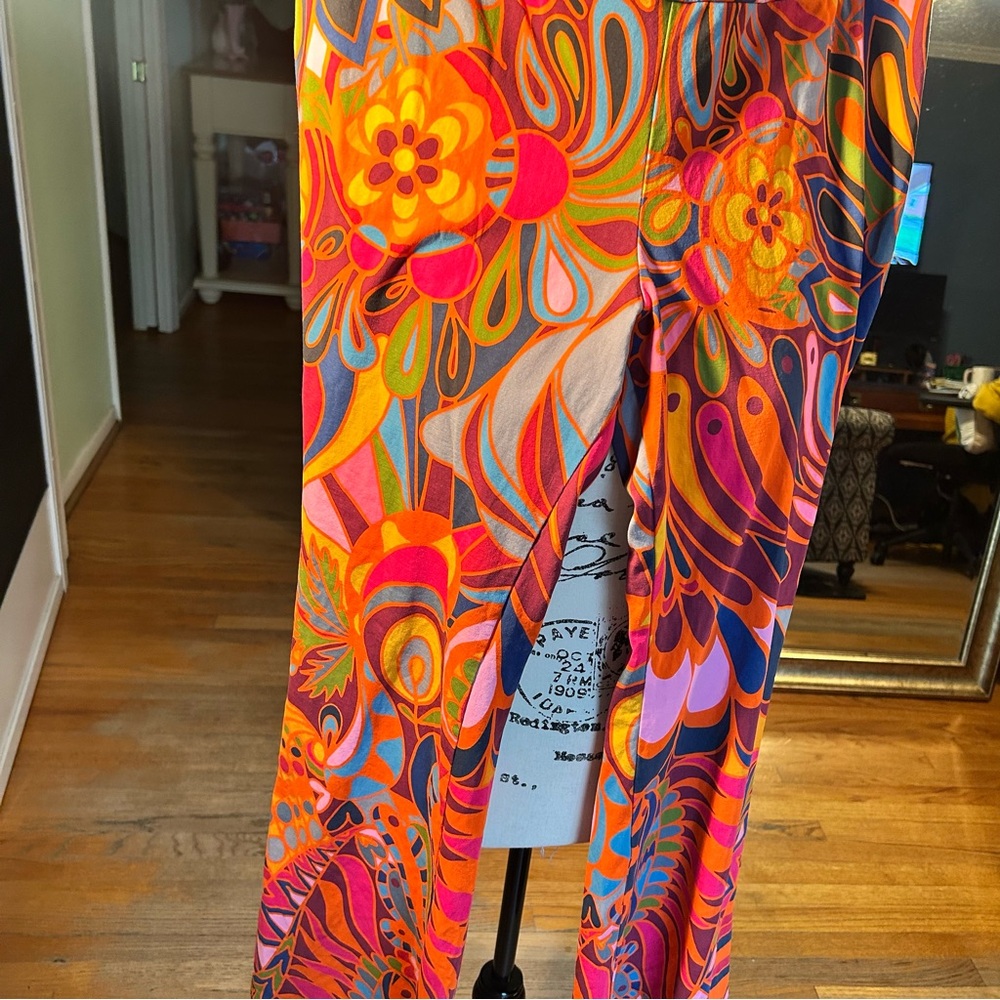 Lesley Evers ERIKA Shakalaka Orange Bells pants - Picture 8 of 10